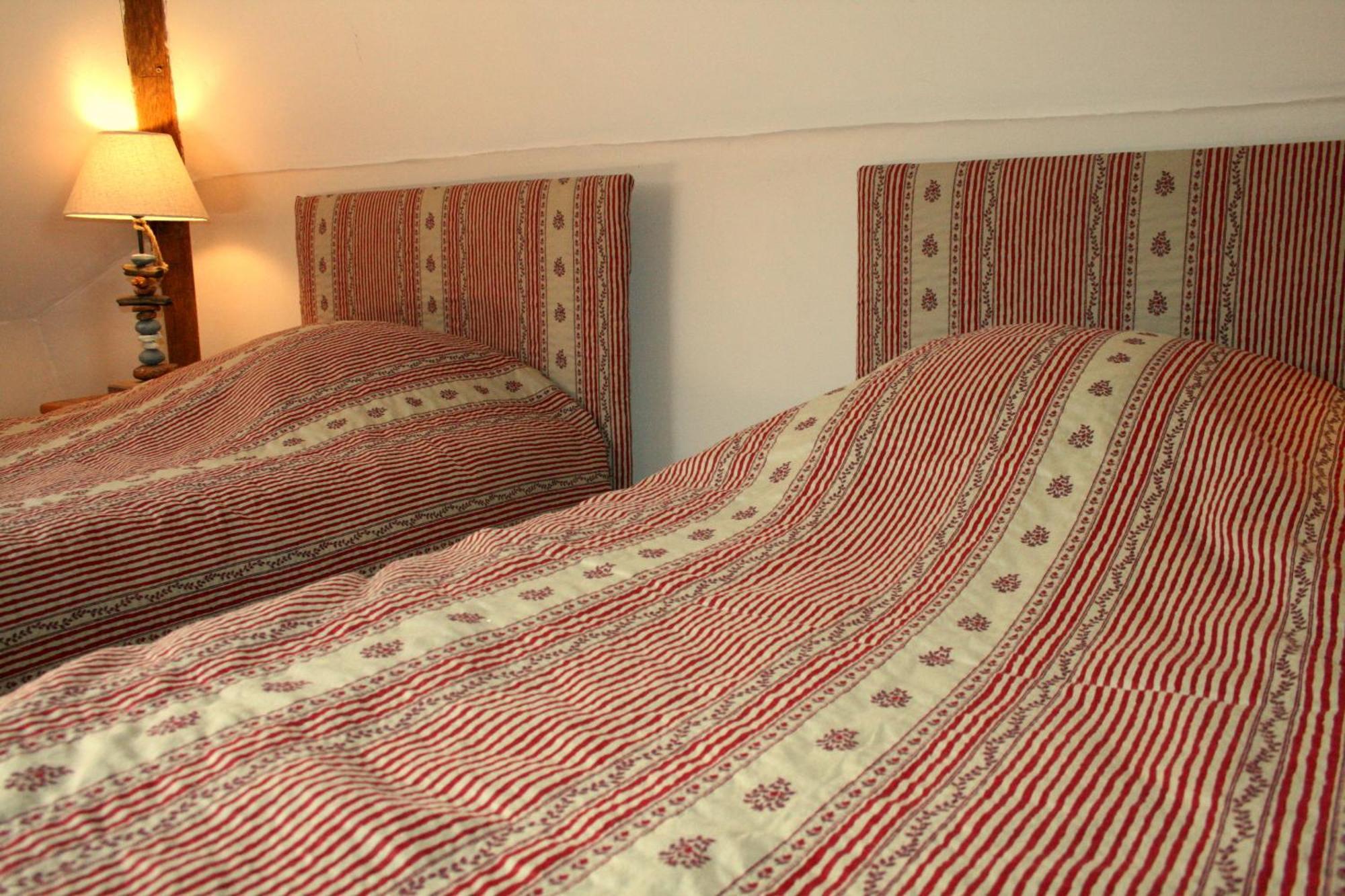 Chambres D'Hotes Du Jay La Guerche-sur-l'Aubois Εξωτερικό φωτογραφία